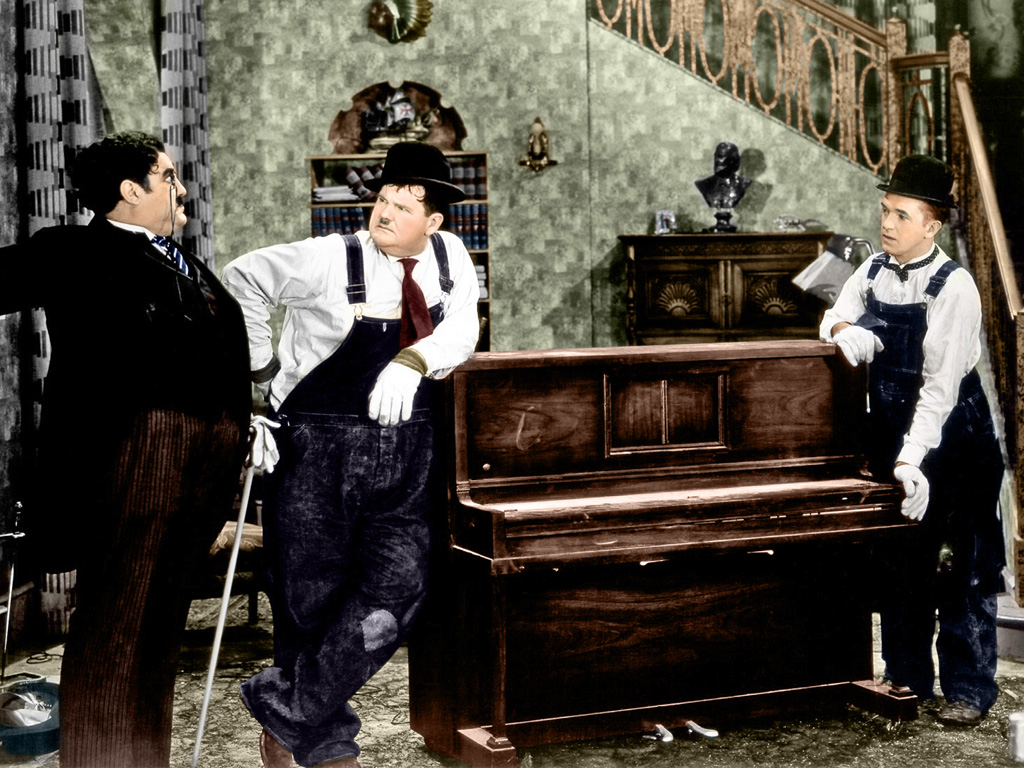 Laurel & Hardy (Music Box, The)_01C